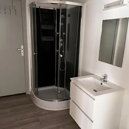 F2 Gatinais Apartment Pithiviers Exterior photo