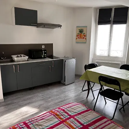 F2 Gatinais Apartment Pithiviers Exterior photo